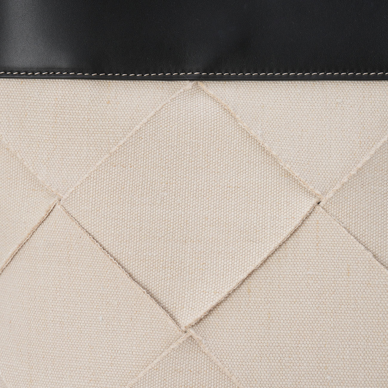 BOTTEGA VENETA(USED)보테가베네타 위빙 컷아웃 토트백